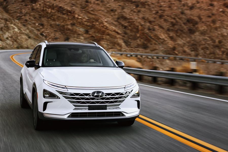  Hyundai NEXO 2018 года  (NA) (фото 8 из 83)